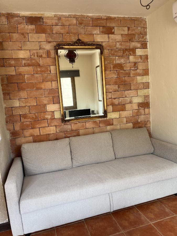 The Almond Tree Apartment Torre del Compte Exterior photo
